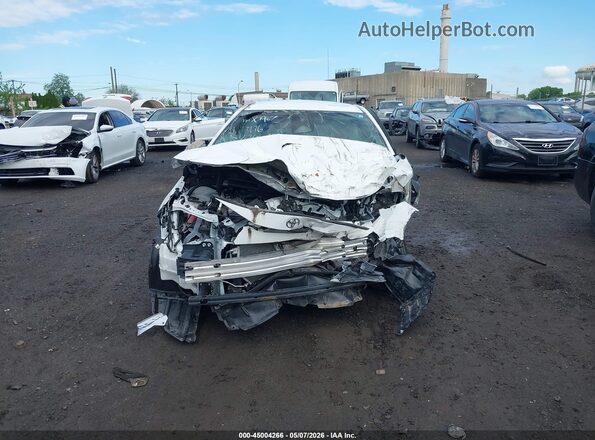 5YFS4MCE8TP261589 2026 TOYOTA LL White Widok zestawu wskaźników