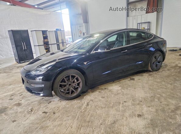 5YJ3E1EA2JF044302 2018 TESLA MODEL Black Vista tres cuartos delantera izquierda