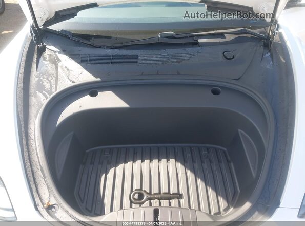 5YJ3E1EB0MF076601 2021 TESLA MODEL 3 White Հետևի տեսք