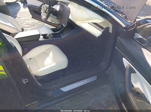 5YJ3E1EB2JF078636 2018 TESLA MODEL 3 Black Սալոնի դիմացի տեսք