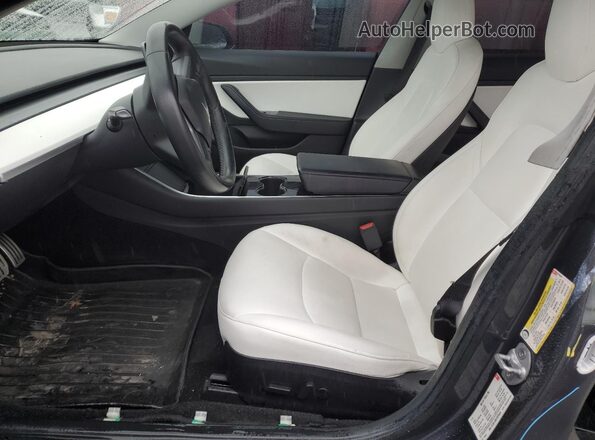 5YJ3E1EB2JF079429 2018 TESLA MODEL Gray Widok wnętrza z przodu