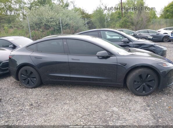 5YJ3E1EB2RF830119 2024 TESLA MODEL 3 Black Widok wnętrza z tyłu