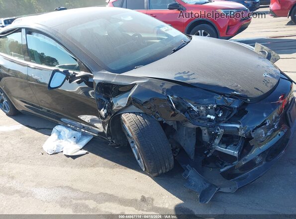 5YJ3E1EB3NF185040 2022 TESLA MODEL 3 Black Widok z przodu