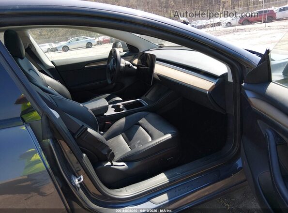 5YJ3E1EB3NF260982 2022 TESLA MODEL 3 Black Widok wnętrza z przodu