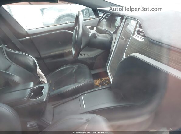 5YJSA1E29GF145331 2016 TESLA MODEL S Gray Widok wnętrza z przodu