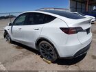 2021 Tesla Model Y Long Range Dual Motor All-wheel Drive White vin: 5YJYGDEE3MF241973