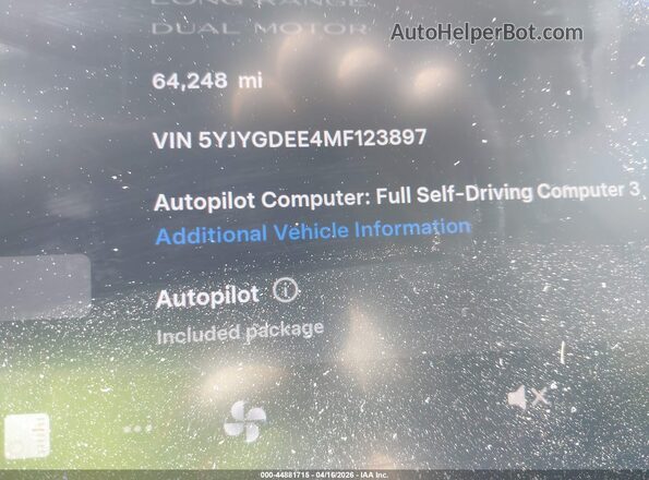 5YJYGDEE4MF123897 2021 TESLA MODEL Y White Widok tylnych siedzeń