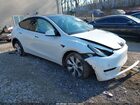 2020 Tesla Model Y Long Range Dual Motor All-wheel Drive White vin: 5YJYGDEE6LF035965