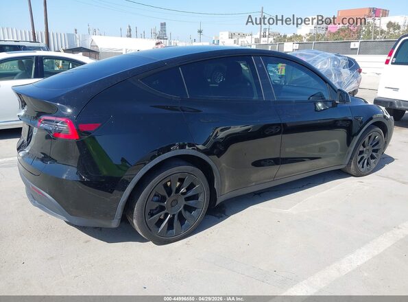 5YJYGDEE9MF073594 2021 TESLA MODEL Y Black Задня права чверть