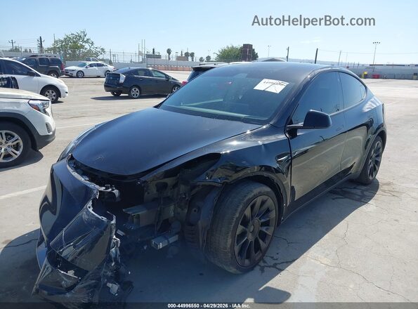 5YJYGDEE9MF073594 2021 TESLA MODEL Y Black Передня ліва чверть