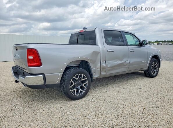 1C6SRFJPXTN255511 2026 RAM 1500 Серебряный Задняя правая четверть