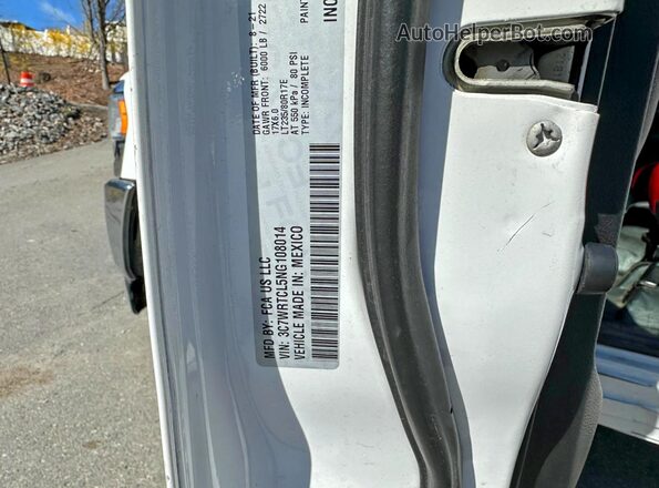 3C7WRTCL5NG108014 2022 RAM 3500 White Vista interior trasera