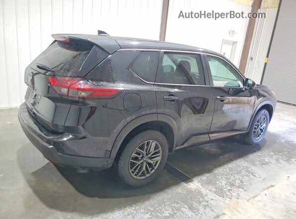 5N1BT3AA0RC709785 2024 NISSAN ROGUE Черный Задняя правая четверть