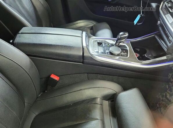 5UXJU4C01M9F71043 2021 BMW X5 Black წინა ხედი