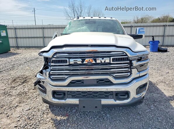 3C6UR5FJ0SG558635 2025 RAM 2500 Белый Вид сзади