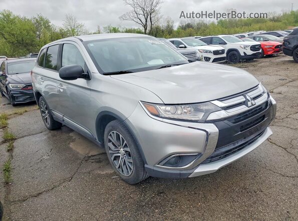 JA4AD2A3XJZ052000 2018 MITSUBISHI OUTLANDER Silver Vista frontal