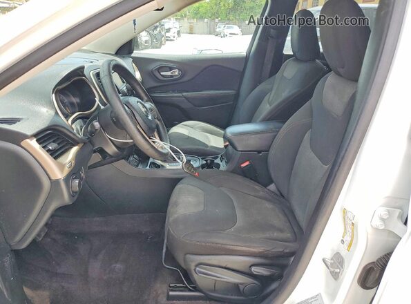 1C4PJLAB6GW234549 2016 JEEP CHEROKEE White Vista del salpicadero