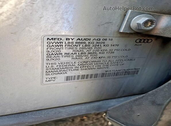 WA1LAAF75JD052555 2018 AUDI Q7 Silver VIN sticker view