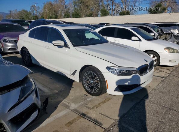 WBAJR3C00LWW59007 2020 BMW OTHER White Vista frontal