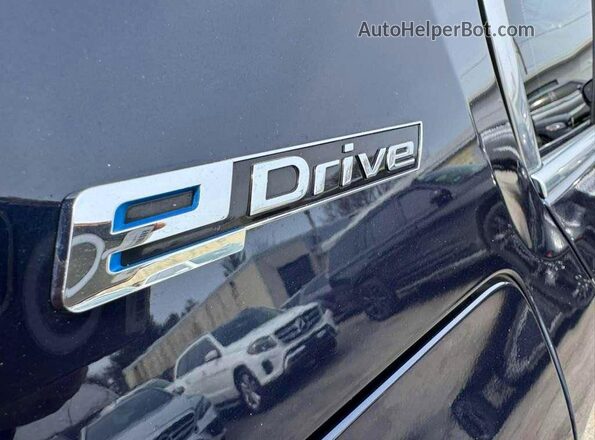 WBAJB1C54JB084547 2018 BMW 5 SERIES Черный Вид подкапотного пространства