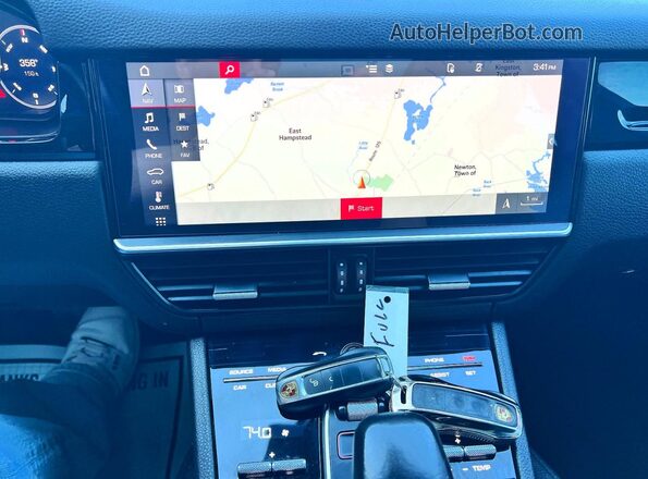 WP1AA2AY9KDA01367 2019 PORSCHE CAYENNE Blue Widok wnętrza z tyłu