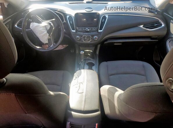 1G1ZD5ST1JF132160 2018 CHEVROLET MALIBU Черный Вид панели приборов