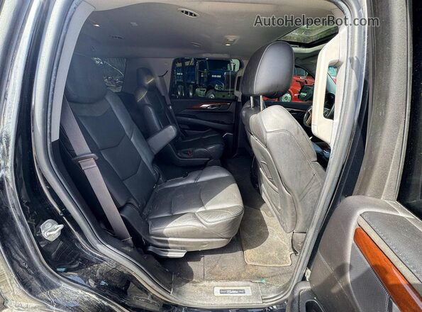 1GYS4BKJ6HR196848 2017 CADILLAC ESCALADE Черный Вид салона спереди
