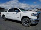2025 Ram 1500 Laramie Белый vin: 1C6SRFJP2SN567773