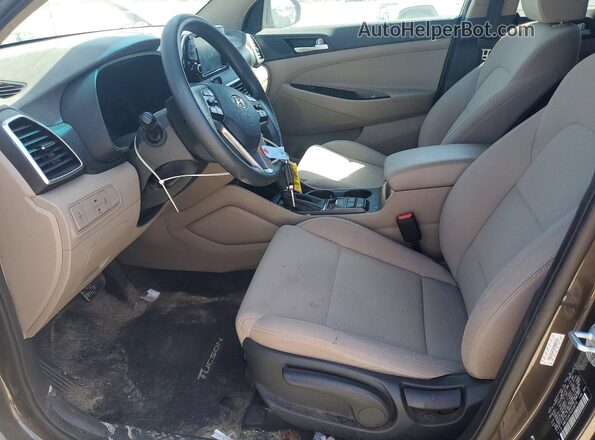KM8J2CA47KU006578 2019 HYUNDAI TUCSON Коричневый Вид панели приборов