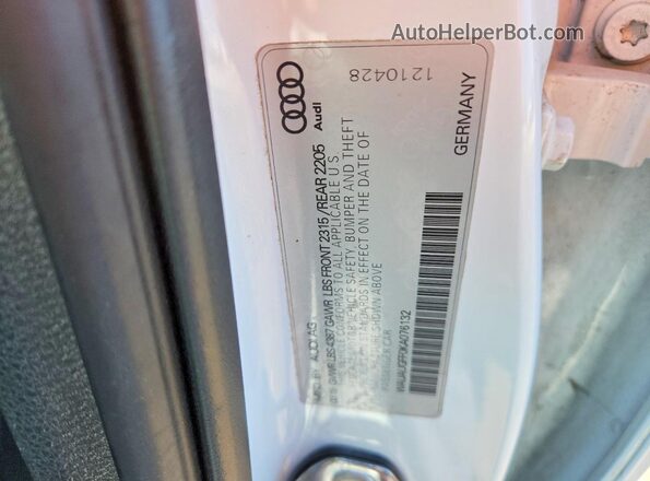 WAUAUGFF0KA076132 2019 AUDI OTHER White Widok naklejki z numerem VIN