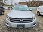 2017 Volkswagen Tiguan S Серебряный vin: WVGBV7AX1HK000423