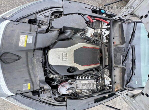 WA1A4AFY7J2009502 2018 AUDI SQ5 Белый Вид салона спереди