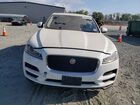 2019 Jaguar F-pace White vin: SADCS2FX2KA602830