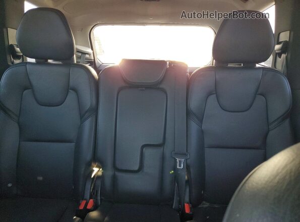YV4A22PK8J1391165 2018 VOLVO XC90 Серый Вид задней части салона