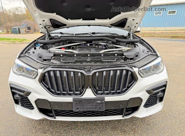 5UXCY6C05P9P51197 2023 BMW X6 Белый Вид панели приборов
