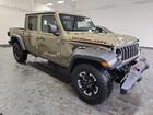 2026 Jeep Gladiator Rubicon Желто-коричневый vin: 1C6RJTBG6TL164850 Damage: Hood, Severe Damage, Replacement Required