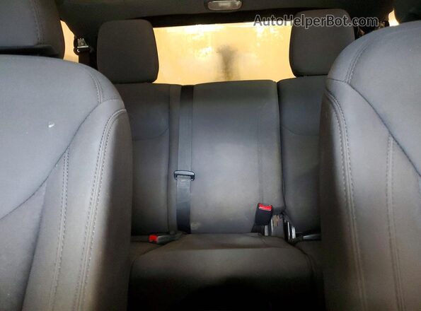 1C4BJWDGXHL524542 2017 JEEP WRANGLER Белый Вид задней части салона