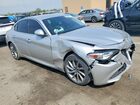 2017 Alfa Romeo Giulia Q4 Серебряный vin: ZARFAEDN8H7528565