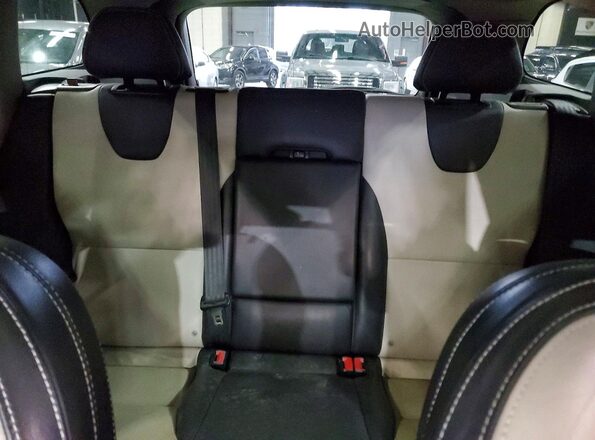 YV449MRR1H2122654 2017 VOLVO XC60 Белый Вид задней части салона