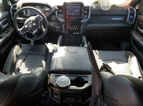 3C63R5FL1SG522840 2025 RAM 2500 Черный Вид щитка приборов