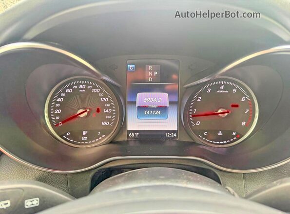 WDC0G4JB0JV036983 2018 MERCEDES-BENZ GLC-CLASS Черный Вид щитка приборов