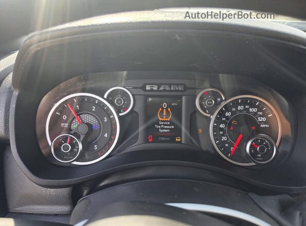3C63R5CL1TG163690 2026 RAM 2500 Белый Вид задних сидений