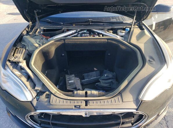 5YJSA1E13GF120884 2016 TESLA MODEL S Черный Вид подкапотного пространства