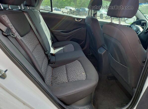 KMHC65LC8JU075792 2018 HYUNDAI IONIQ White Սալոնի հետևի տեսք
