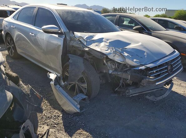 1VWSA7A30MC002808 2021 VOLKSWAGEN PASSAT Серебряный Вид спереди