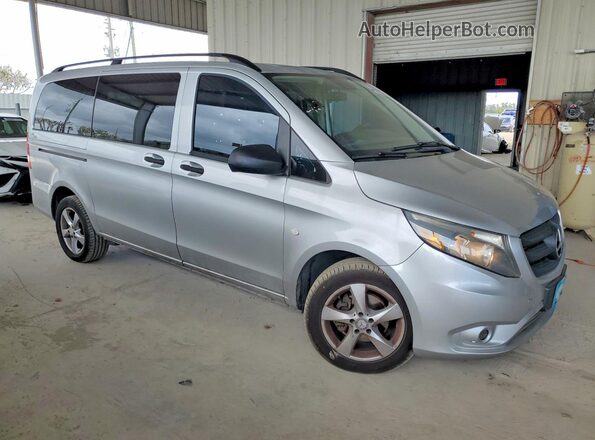 WD4PG2EE0G3096964 2016 MERCEDES-BENZ METRIS Silver Front view