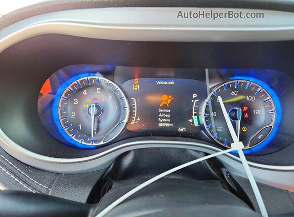 2C4RC1BG8NR106997 2022 CHRYSLER PACIFICA Черный Вид задних сидений