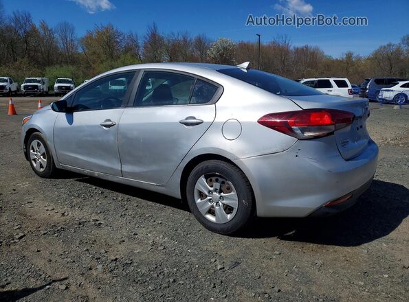 3KPFK4A74JE219463 2018 KIA FORTE Серебряный Задняя правая четверть