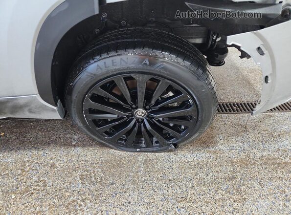 5TDKDRBH4SS577635 2025 TOYOTA HIGHLANDER Серебряный 