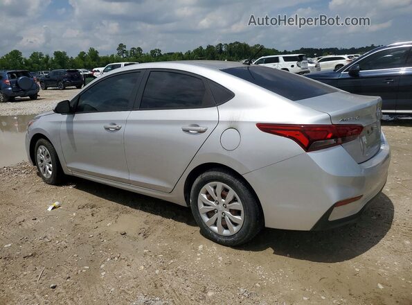 3KPC24A34JE018470 2018 HYUNDAI ACCENT Серебряный Задняя правая четверть